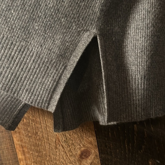 Cashmere sweater with unique double collar - Picture 5 of 11